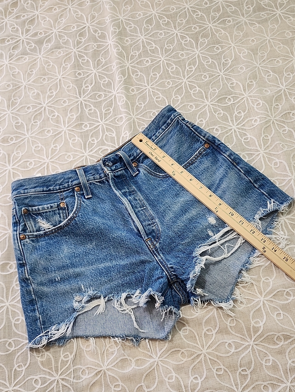 Levi's High Rise 501 Distressed Frayed Hem Denim Shorts - Levi's Premium - Picture 6 of 9